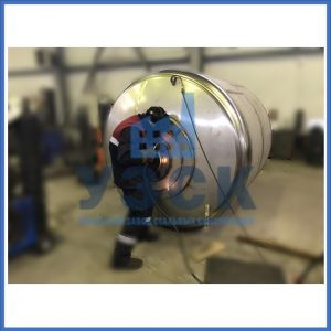 Купить ёмкости и баки из нержавеющей стали от завода УЗСК в Балыкчы